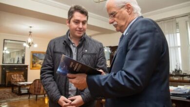 Photo of Hoy se realiza la charla «soberanía nacional desde la provincia grande» brindada por Jorge Taiana y Martín Pérez