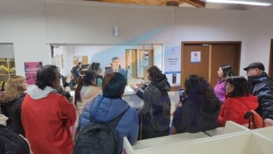 Photo of Un grupo de personas se presentó a denunciar a autoridades de Salud por las vacunas contra el COVID