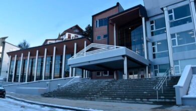 Photo of ÚLTIMO MOMENTO – Juez camarista de la ciudad de Ushuaia es allanado por investigación sobre tenencia de pornografía infantil
