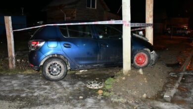 Photo of Conductor en estado de ebriedad impactó su rodado contra un poste de alumbrado público