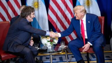 Photo of Javier Milei se reunió con una funcionaria de EEUU y firmó una carta de intención para que los argentinos ya no necesiten visa