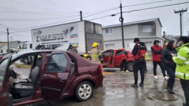 Photo of Choque con dos personas trasladadas al Hospital