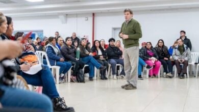 Photo of El Gobernador Melella mantuvo un encuentro con referentes de comedores y merenderos en Río Grande