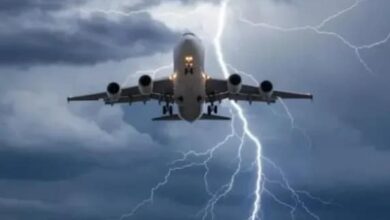 Photo of Un avión que viajaba a El Calafate fue alcanzado por un rayo