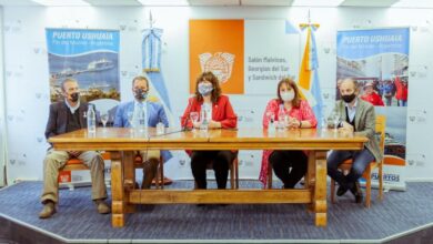 Photo of SE ABRIERON LOS SOBRES DE LA LICITACIÓN DE LA AMPLIACIÓN DEL MUELLE COMERCIAL DEL PUERTO DE USHUAIA