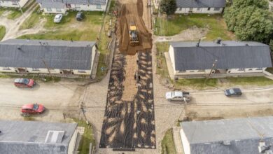 Photo of REALIZAN IMPORTANTE TRABAJO DE SUELO EN LA OBRA DE LA CALLE GRANANNIELLO DEL HISTÓRICO BARRIO BROWN EN USHUAIA