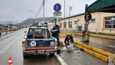 Photo of USHUAIA SE FINALIZÓ LA COLOCACIÓN DE CARTELERÍA EN AVENIDA DE LA ESTANCIA Y COLABORÓ CON ESTABLECIMIENTOS EDUCATIVOS