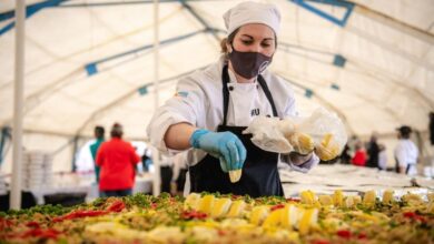 Photo of MÁS DE 12 MIL VECINOS Y VECINAS DEGUSTARON LA GRAN PAELLA DE LA FIESTA DE LA CIUDAD