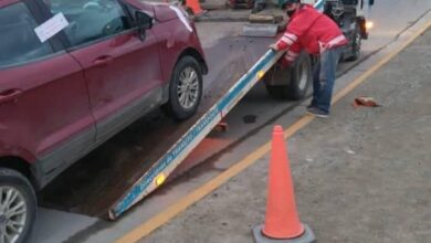 Photo of EFECTÚA MALA MANIOBRA COLISIONA OTRO VEHÍCULO Y LO DETIENEN EN CONTROL DE POLICÍA