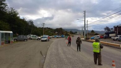 Photo of LA MUNICIPALIDAD DE USHUAIA REALIZÓ CONTROL DE TRÁNSITO CON 400 VEHICULOS CONTROLADOS Y 21 VEHÍCULOS INCAUTADOS