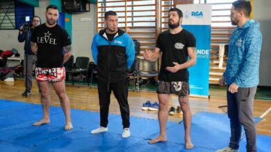 Photo of UN CENTENAR DE DEPORTISTAS SE HICIERON PRESENTES EN EL SEMINARIO BRINDADO POR EL CAMPEÓN ARGENTINO DE MUAY THAI, SEBASTIÁN CALVO