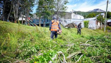 Photo of USHUAIA, SE REALIZÓ JORNADA DE LIMPIEZA EN BARRIO BELLA VISTA Y LOS ALAKALUFES