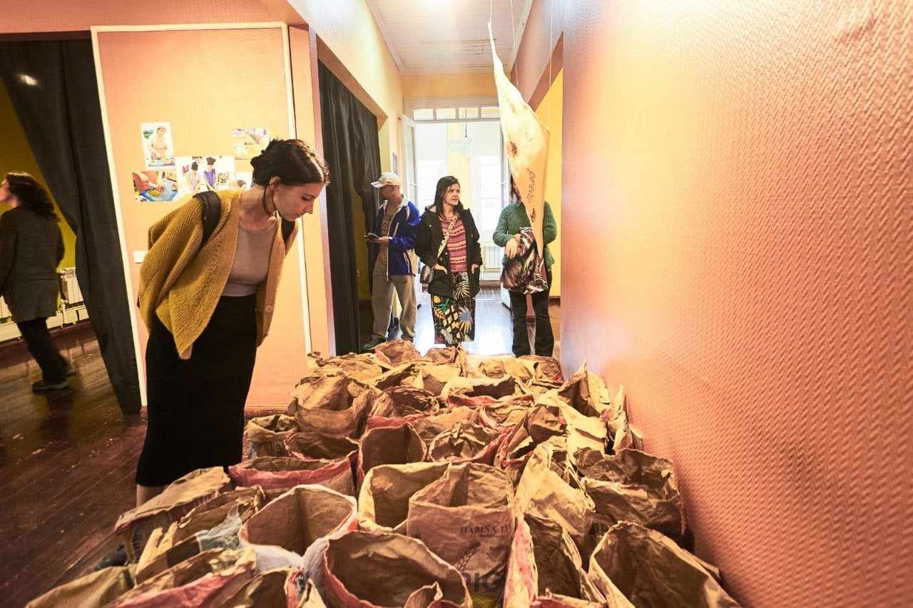 Photo of INAUGURACIÓN DE LA MUESTRA COLECTIVA “PONER LA MESA” EN LA ANTIGUA CASA BEBAN