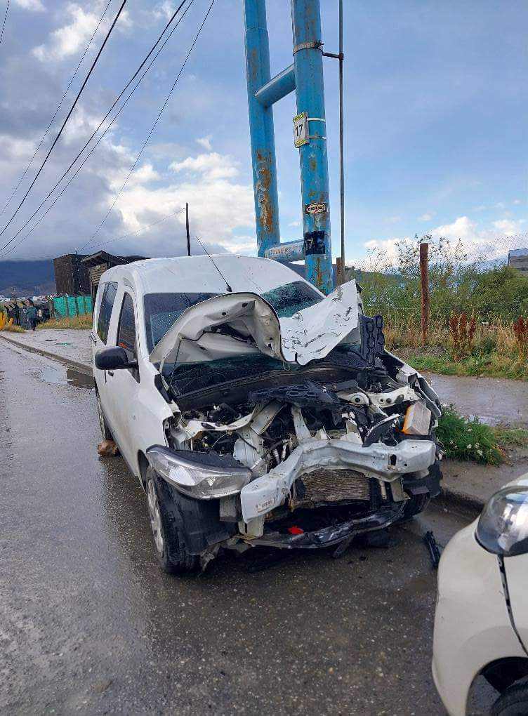 Photo of Fatal Accidente Vial en Eva Perón y Facundo Quiroga: Un Hombre Pierde la Vida