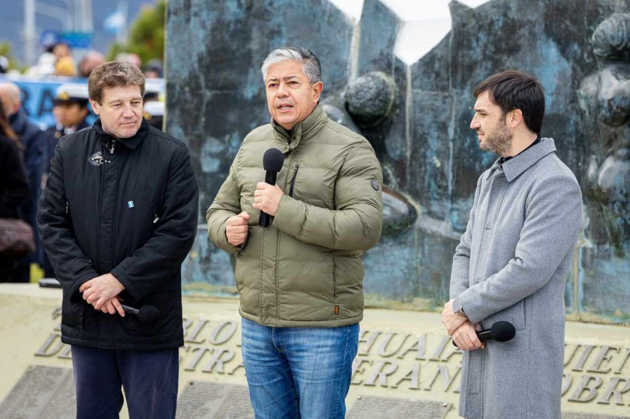 Photo of GOBERNADORES PATAGÓNICOS RESPALDARON LA CAUSA MALVINAS Y DESTACARON QUE “NOS HERMANA COMO PROVINCIAS”