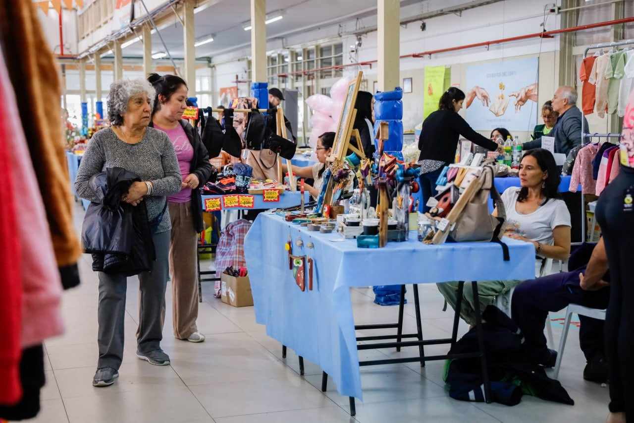 Photo of TU MERCADO TDF VOLVIÓ A SER UNA ALTERNATIVA PARA AYUDAR A LA ECONOMÍA DE MILES DE HOGARES EN LA PROVINCIA