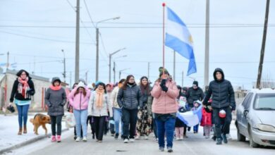 Photo of Tierra del Fuego conmemoró el 20 de junio con el banderazo desde el fin del mundo