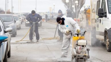 Photo of El Municipio continúa con trabajos de reparación vial en la ciudad