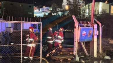 Photo of Se incendió una camioneta en el depósito de una distribuidora en Ushuaia