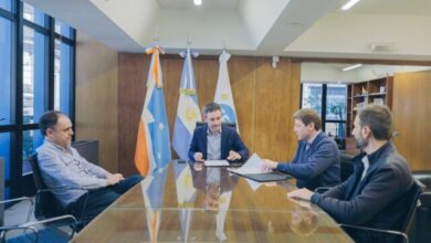 Photo of Melella firmó un convenio con el CFI para estimular el turismo, la producción y las industrias culturales