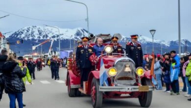 Photo of Se llevó adelante el desfile por el 140° Aniversario de Ushuaia