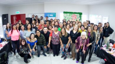 Photo of El Municipio de Río Grande celebró el mes de las maternidades con bingos musicales en todos los barrios