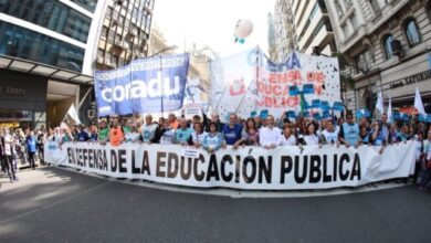 Photo of Los gremios universitarios convocaron un nuevo paro nacional para el 17 de octubre