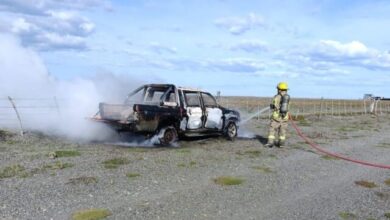 Photo of Desperfecto eléctrico provocó incendio en una camioneta