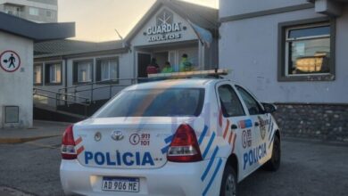 Photo of Una mujer alcoholizada dañó una ventana del hospital y se le inició un proceso de flagrancia