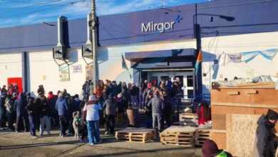 Photo of Los trabajadores metalúrgicos rechazan el acuerdo firmado por UOM con las empresas