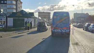 Photo of Una mujer hospitalizada tras ser atropellada por un vehículo